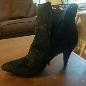 Carlos santana bootie